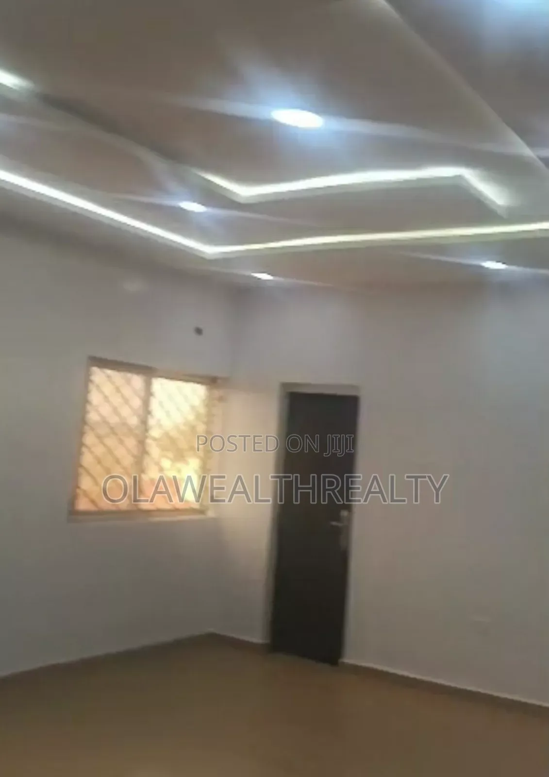 An Open Office Space at Oluyole Main Estate in Oluyole Estate