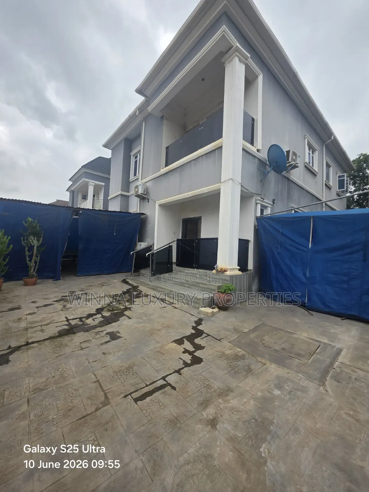 4bdrm Duplex in Grandville Estate, Lugbe District for sale in Lugbe District
