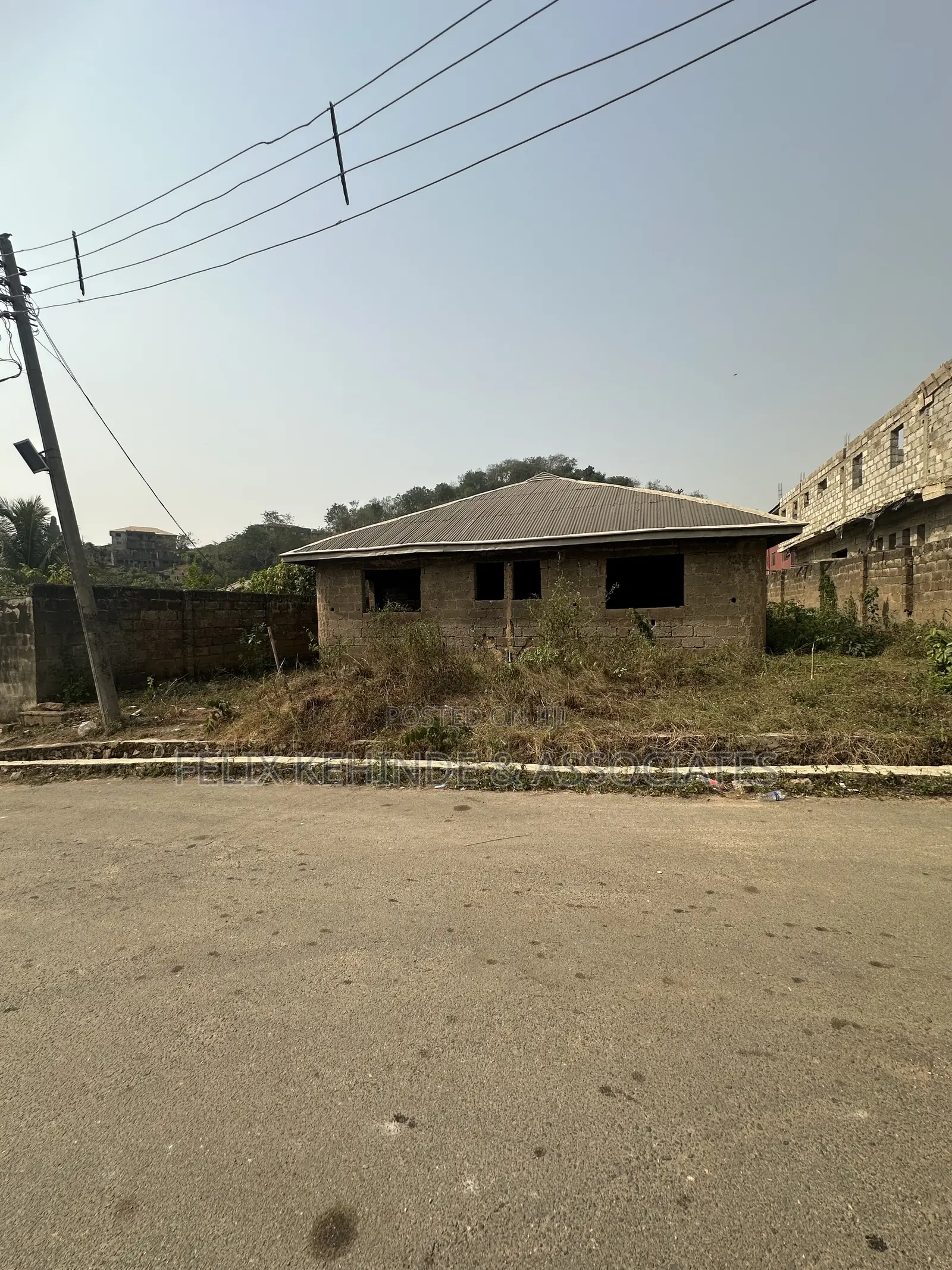 6bdrm Bungalow in St. Anthony Estate, Eleyele for sale in Eleyele