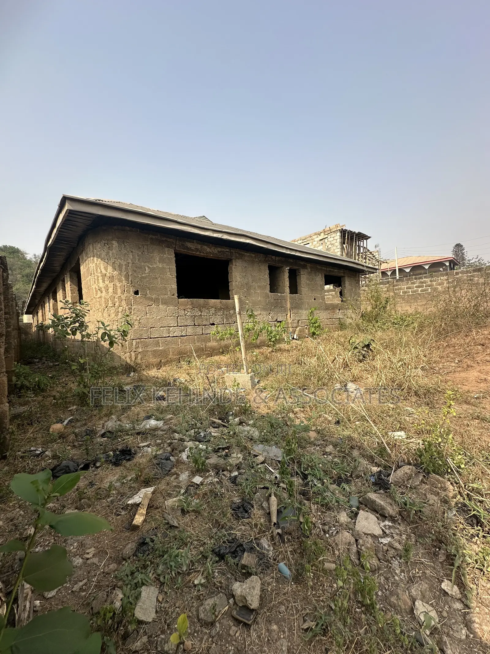 6bdrm Bungalow in St. Anthony Estate, Eleyele for sale in Eleyele
