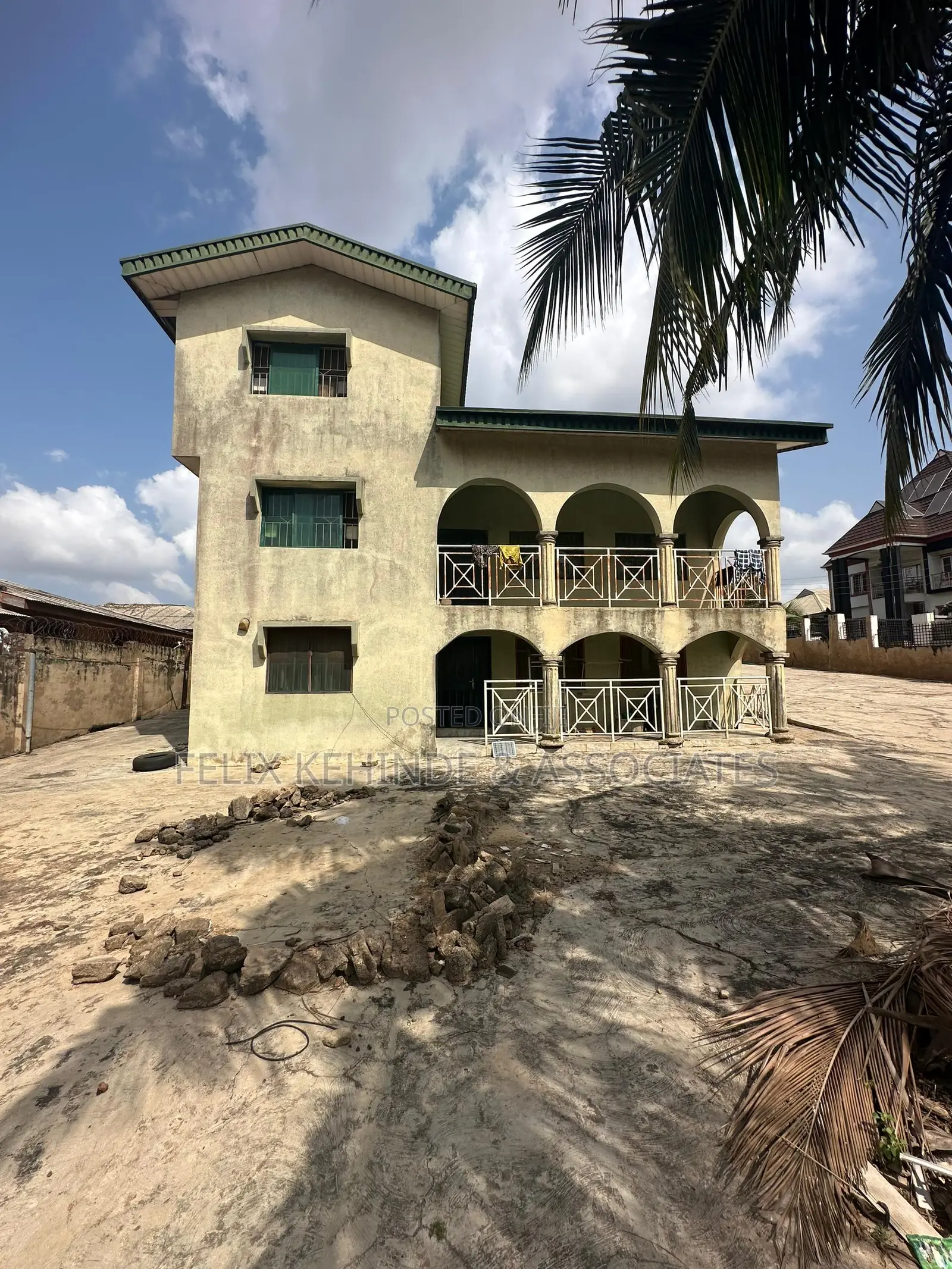 9bdrm Block of Flats in Providence Estate, Eleyele for sale in Eleyele