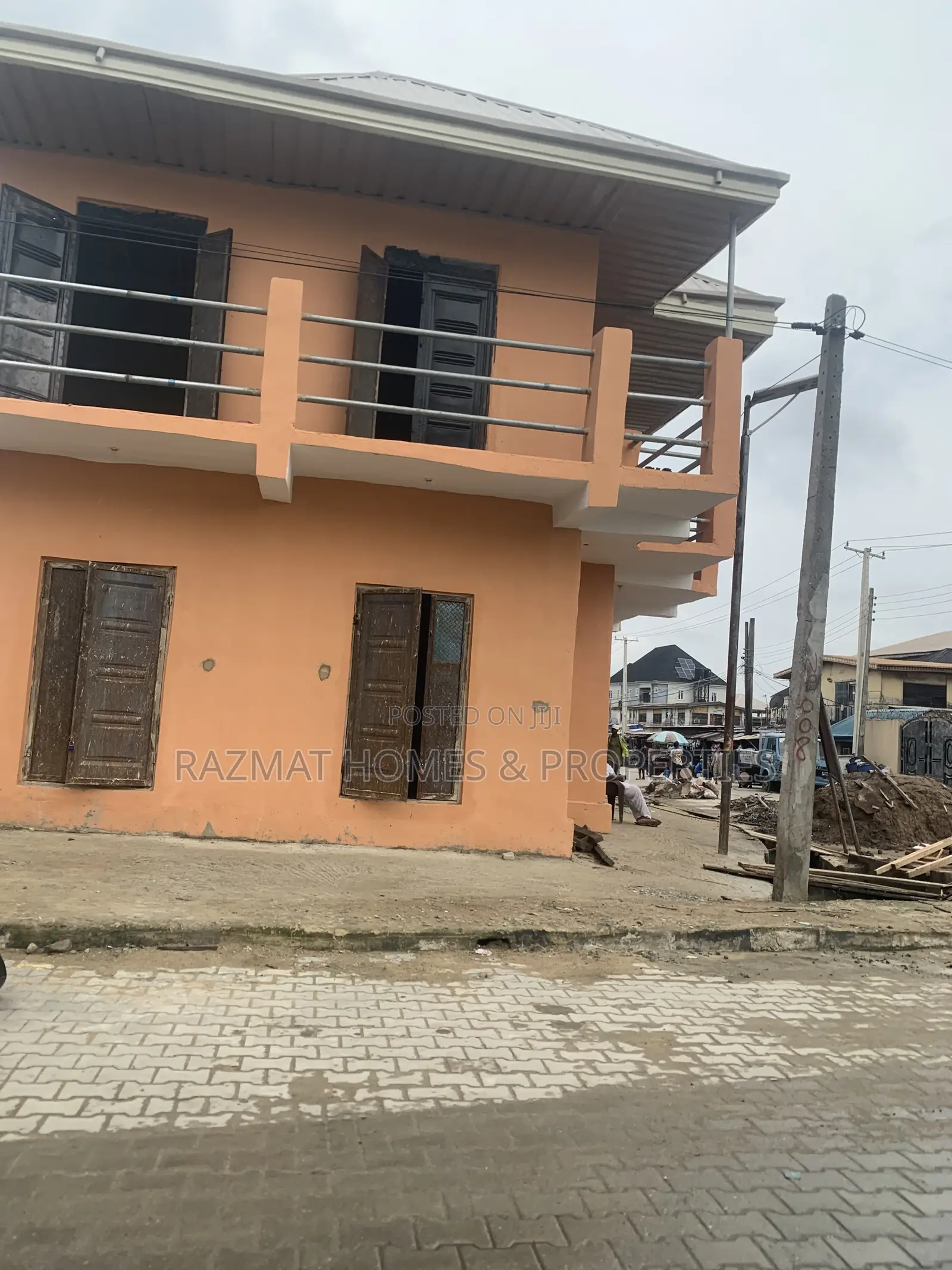 A Newly Built Ultramodern Spacious Shop in Ijesha