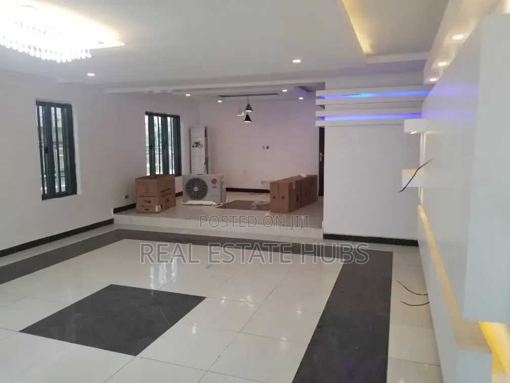 Furnished 5bdrm House in Rehoboth Park And, Eleko for sale in Eleko