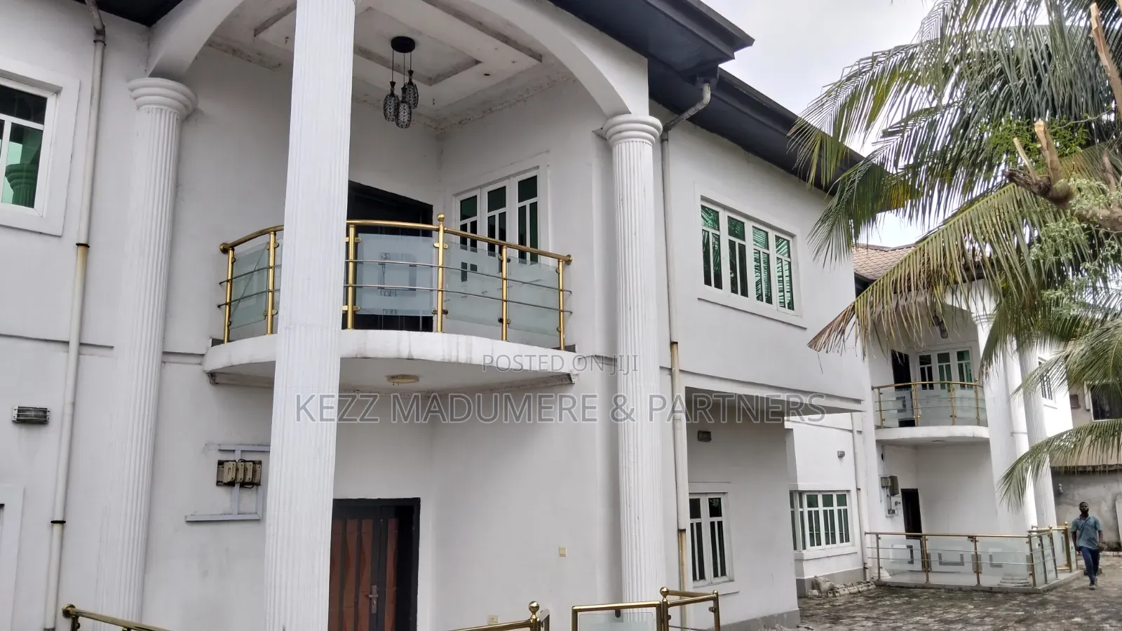4bdrm Duplex in Stadium Road, Port, Obio-Akpor for sale in Obio-Akpor