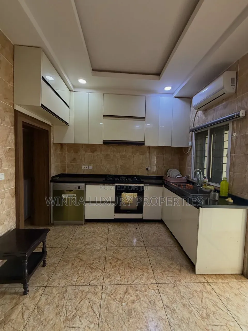 5bdrm Townhouse / Terrace in Katampe Extension for rent in Katampe