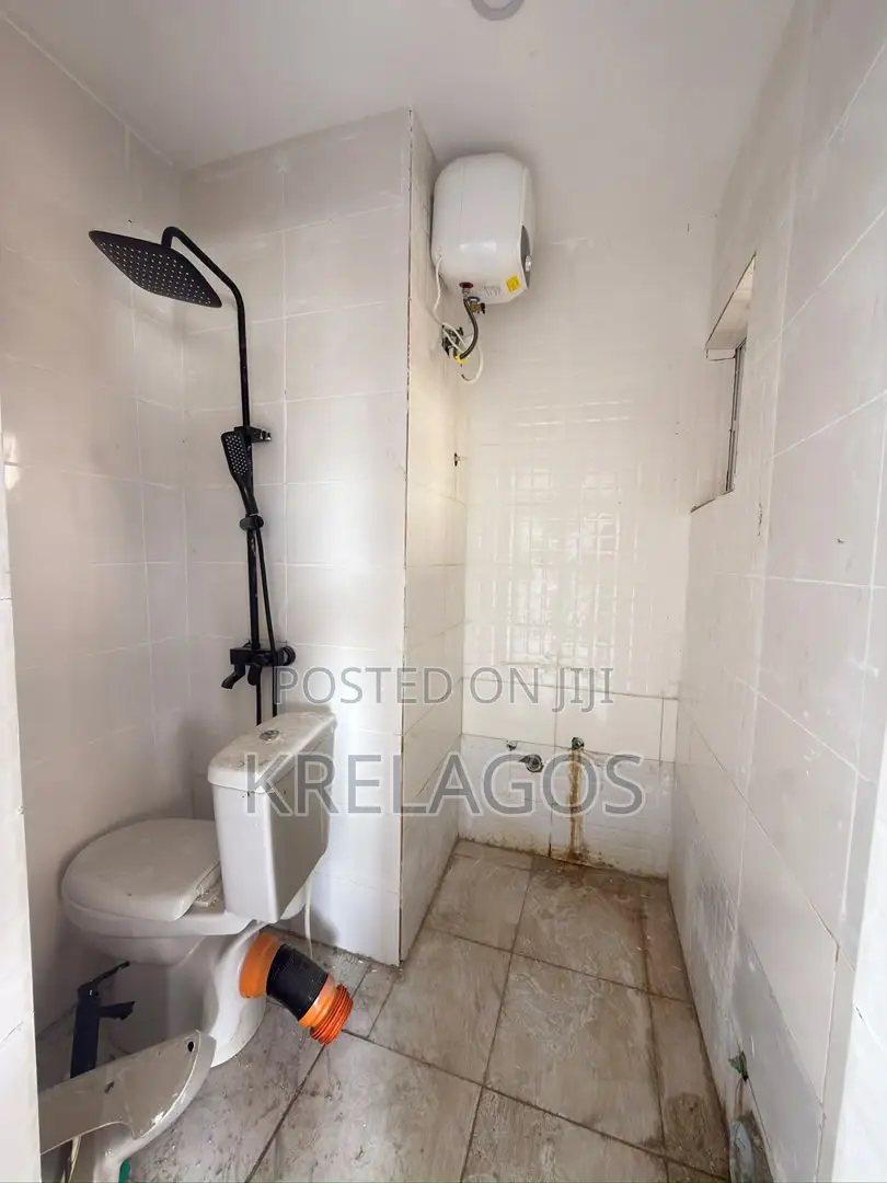 1bdrm Apartment in Sangotedo for sale in Sangotedo