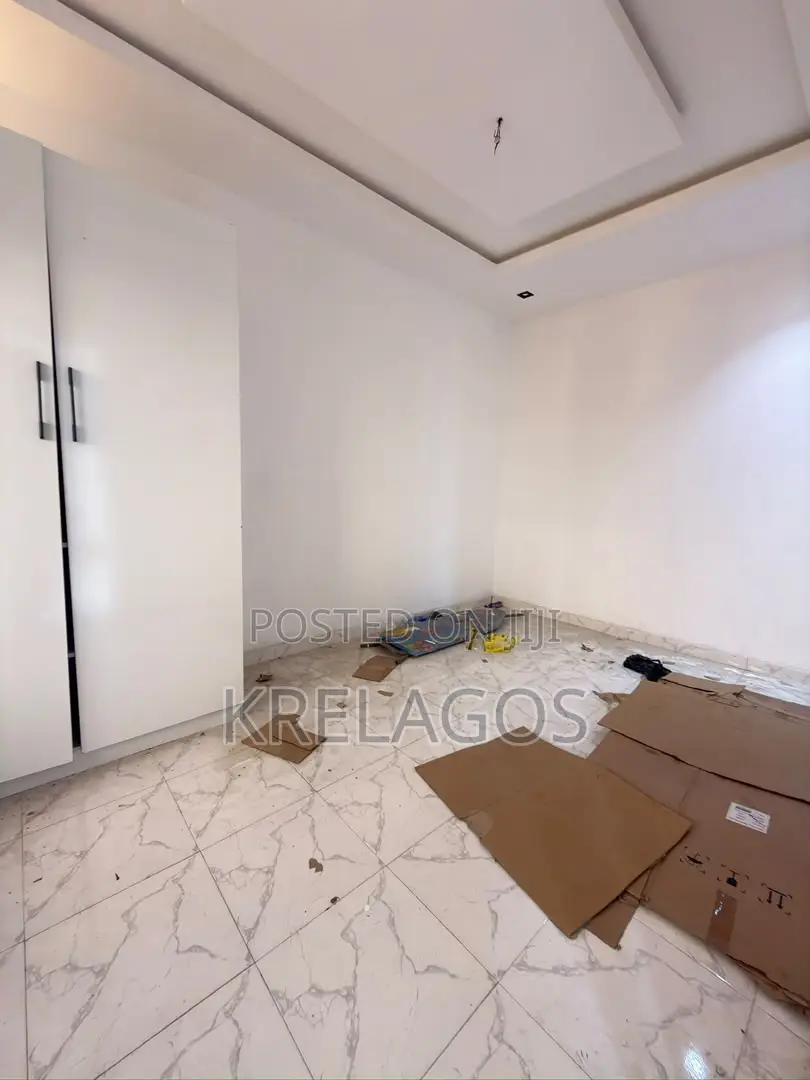 1bdrm Apartment in Sangotedo for sale in Sangotedo
