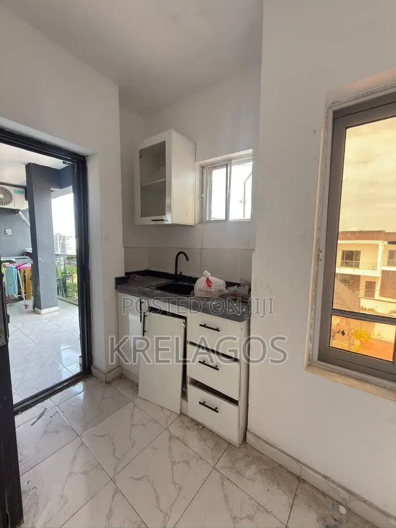 1bdrm Apartment in Sangotedo for sale in Sangotedo