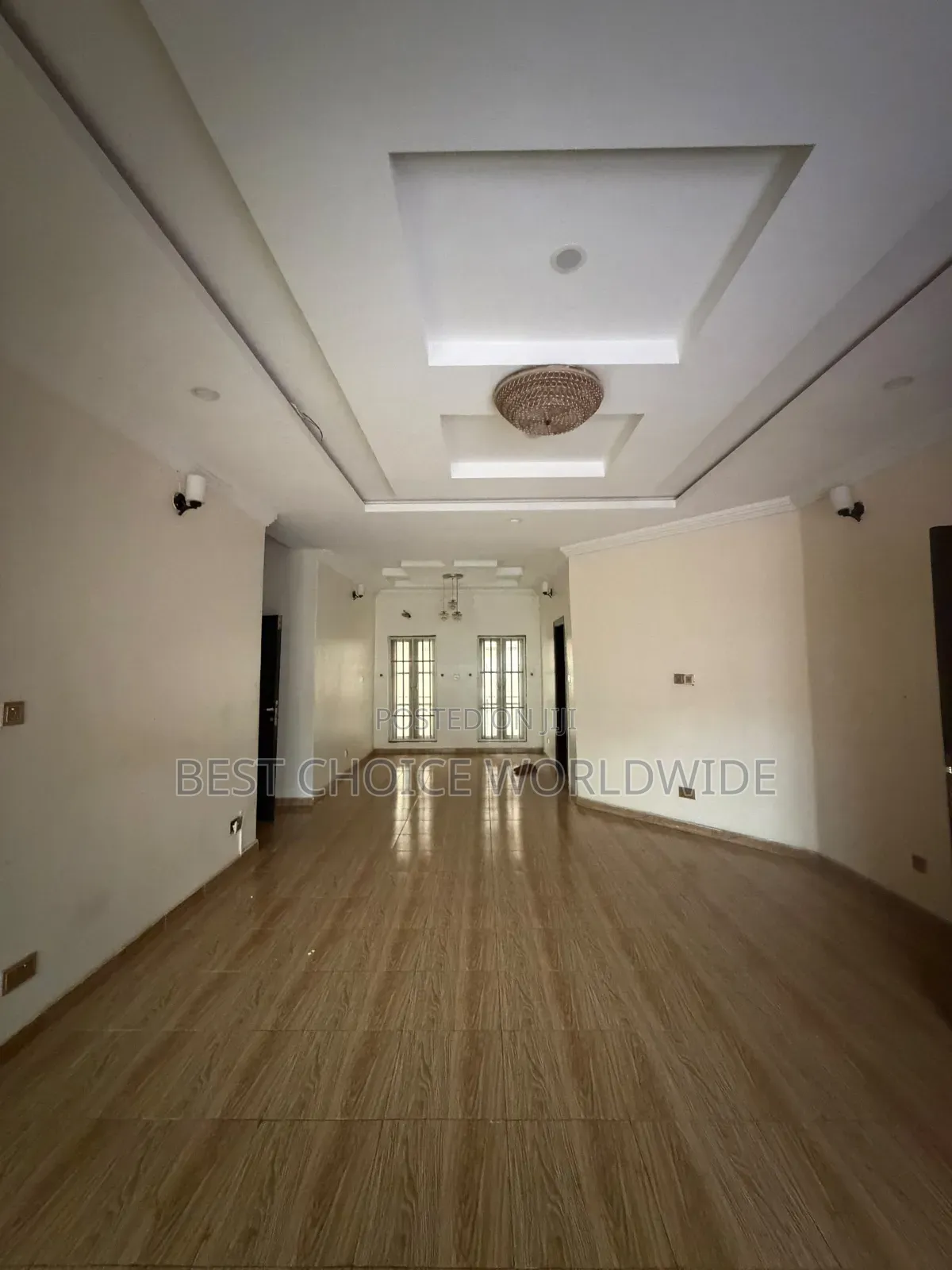 3bdrm Block of Flats in Kolapo Ishola Gra, Akobo for rent in Akobo