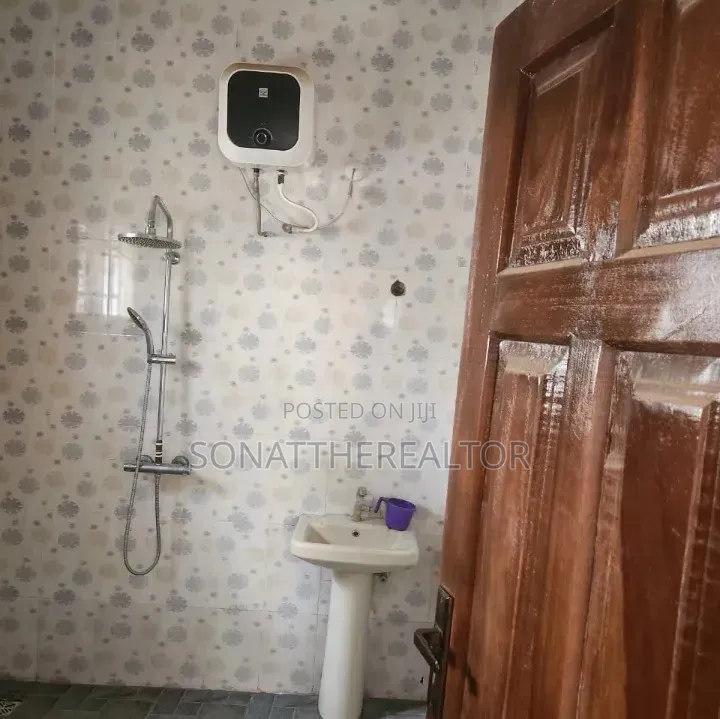 2bdrm Apartment in Akala Express for rent in Akala Express