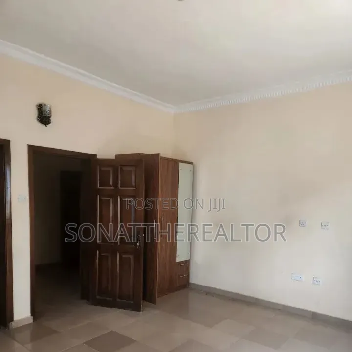 2bdrm Apartment in Akala Express for rent in Akala Express