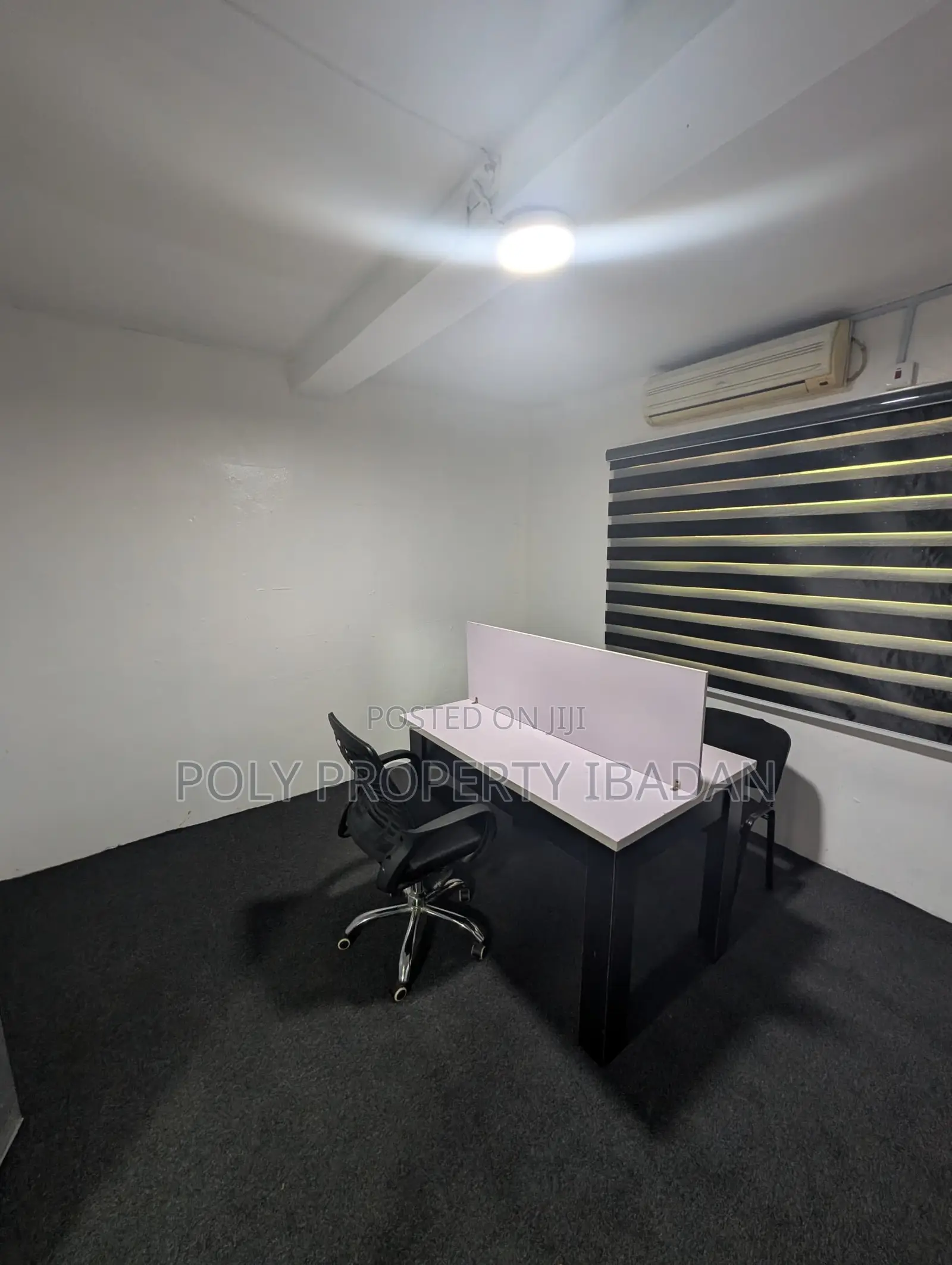 Furnished Office Space With 24/7 Electricity Supply Opp Uni Ibadan in Ibadan