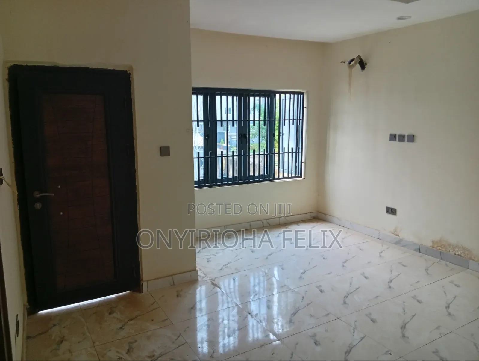 4bdrm Townhouse / Terrace in Iife Camp Main for rent in Life Camp