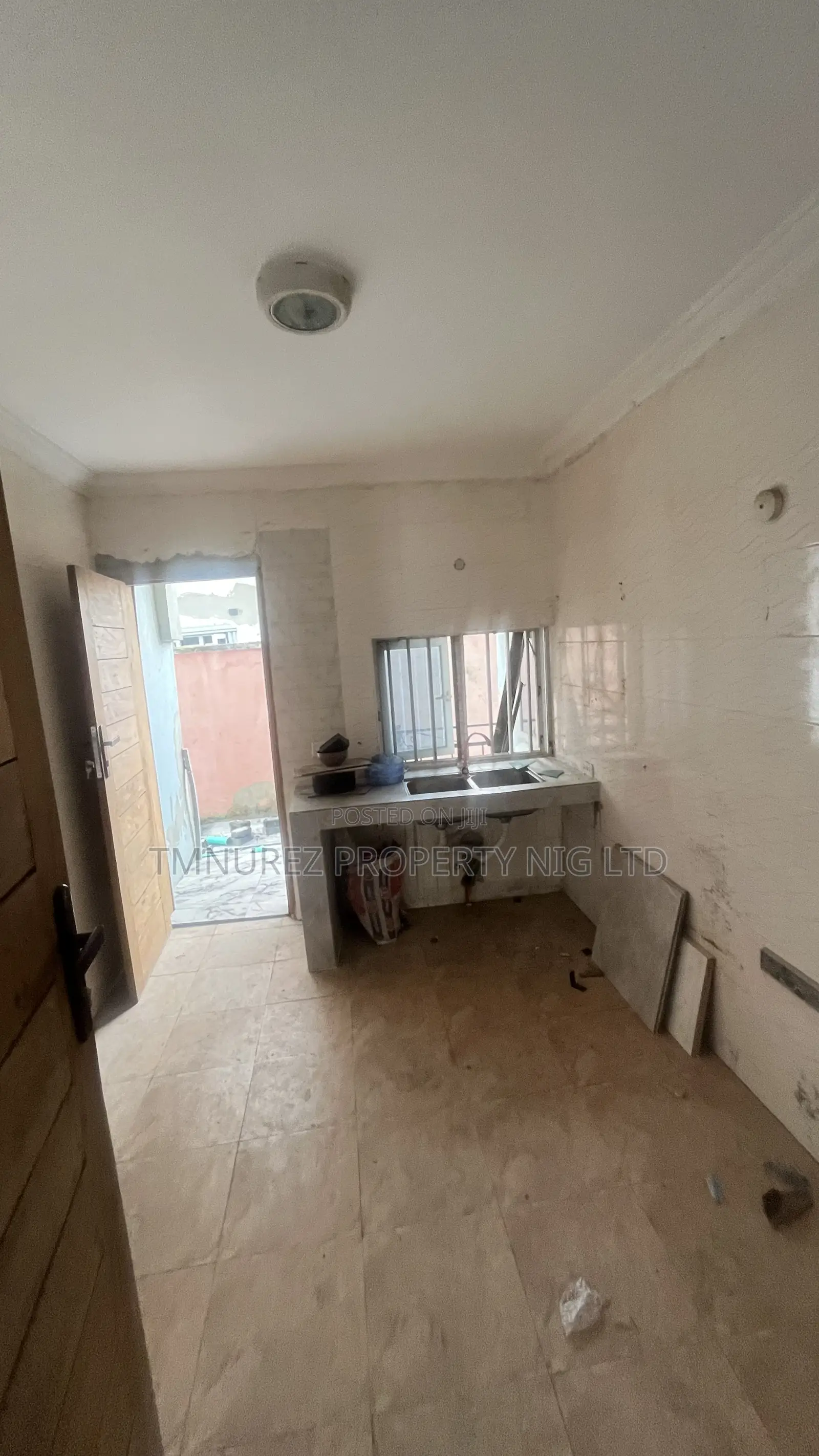 3bdrm Apartment in Inside An Estate for rent in Sangotedo