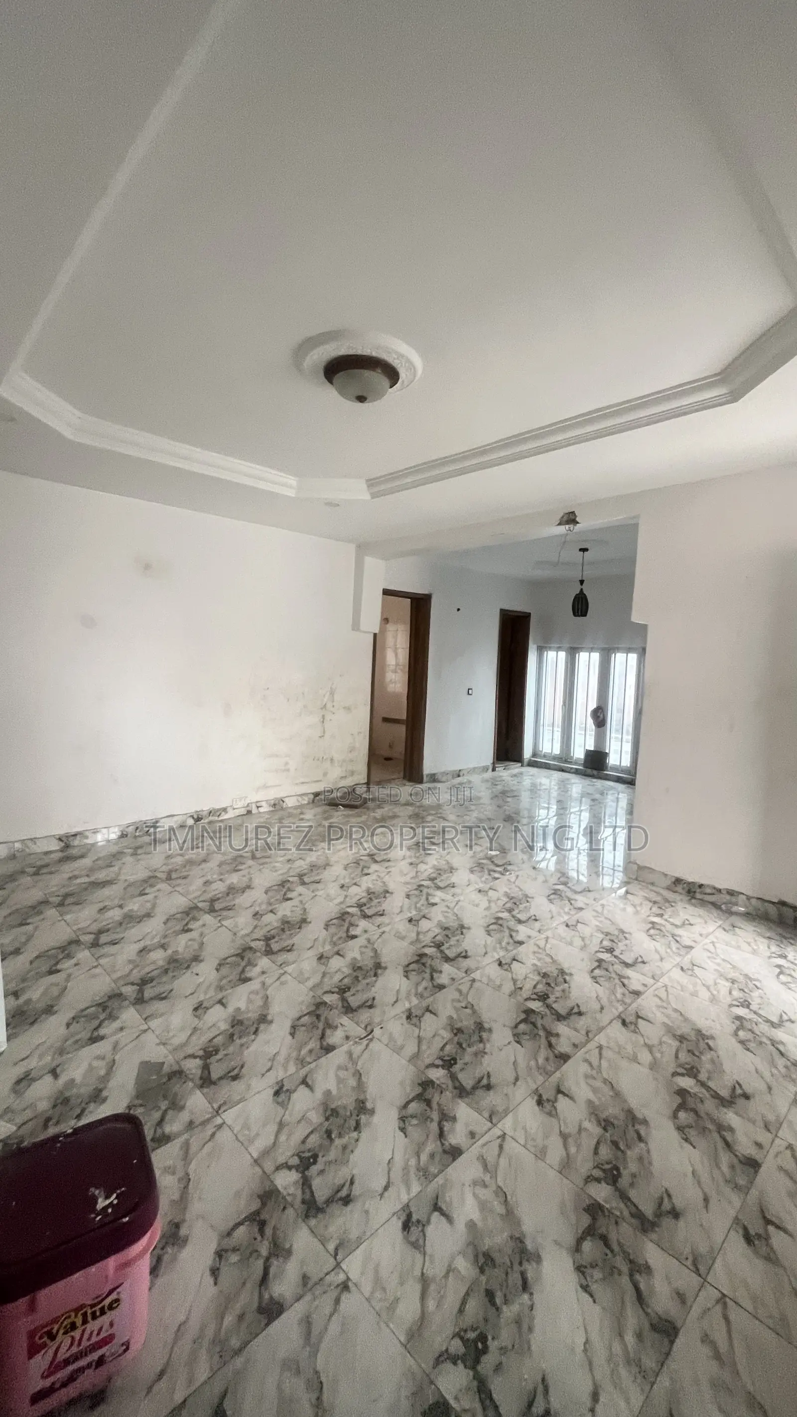3bdrm Apartment in Inside An Estate for rent in Sangotedo