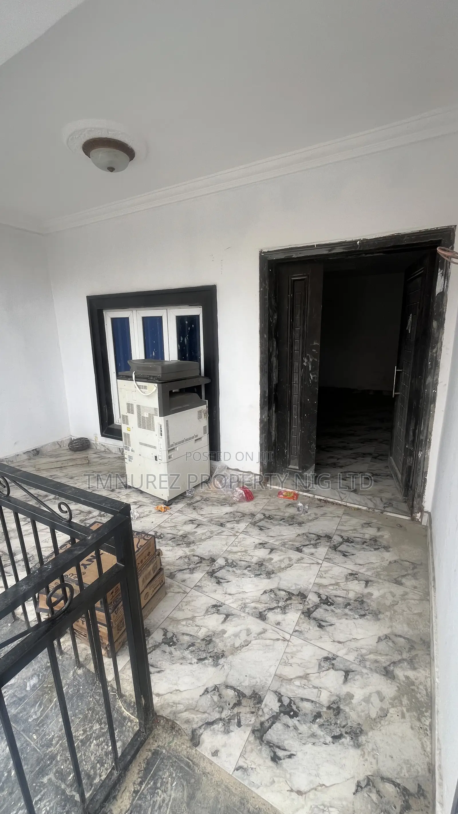 3bdrm Apartment in Inside An Estate for rent in Sangotedo