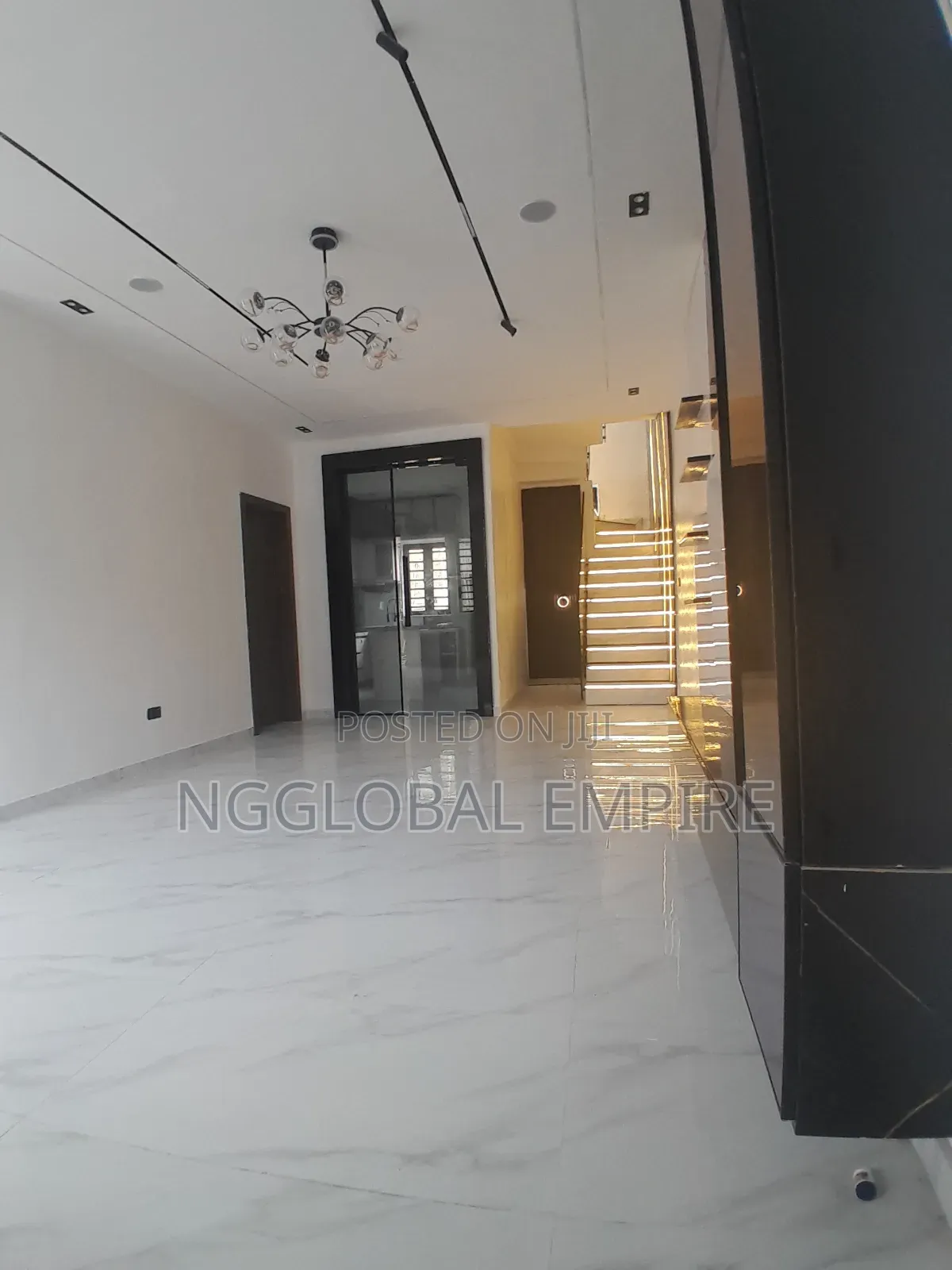 4bdrm Duplex in Lekki Palm City, Ado / Ajah for sale in Ado / Ajah