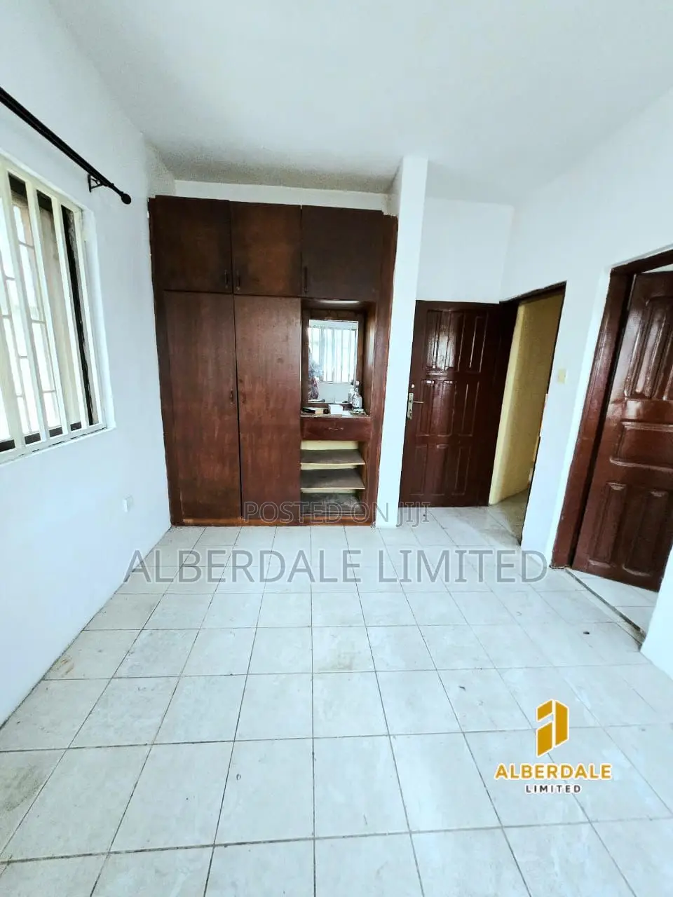 Spacious 3-Bedroom Apartment Suitable for Office Use in Lekki Phase 1