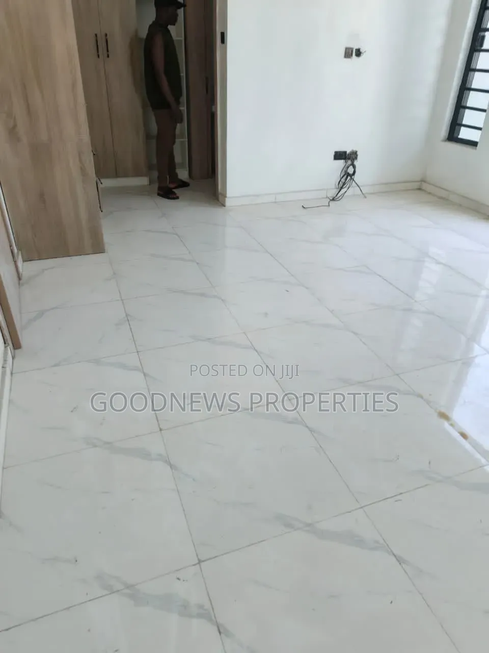 4bdrm Duplex in Ikota for sale in Ikota