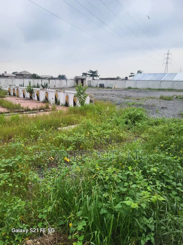 A Full Plot of Land at CBD Ikeja in Alausa