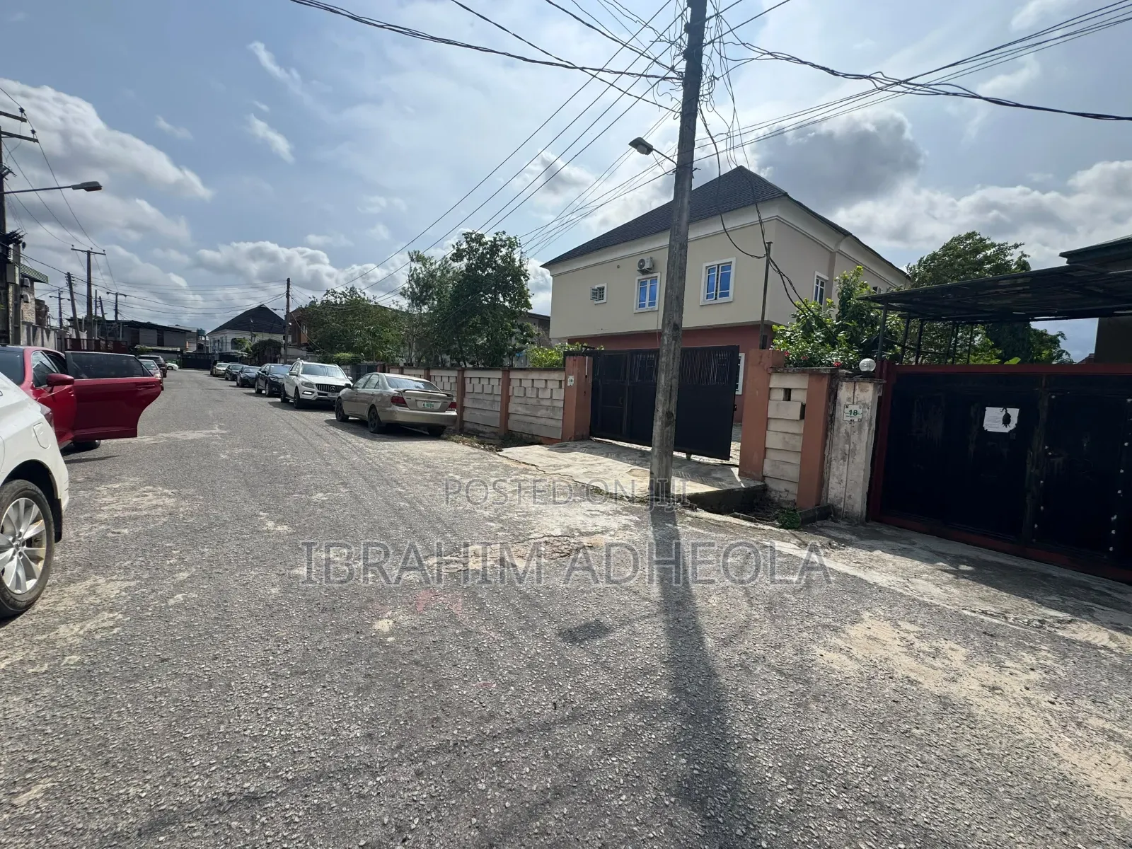 3bdrm Block of Flats in Adeniyi Jones for sale in Adeniyi Jones