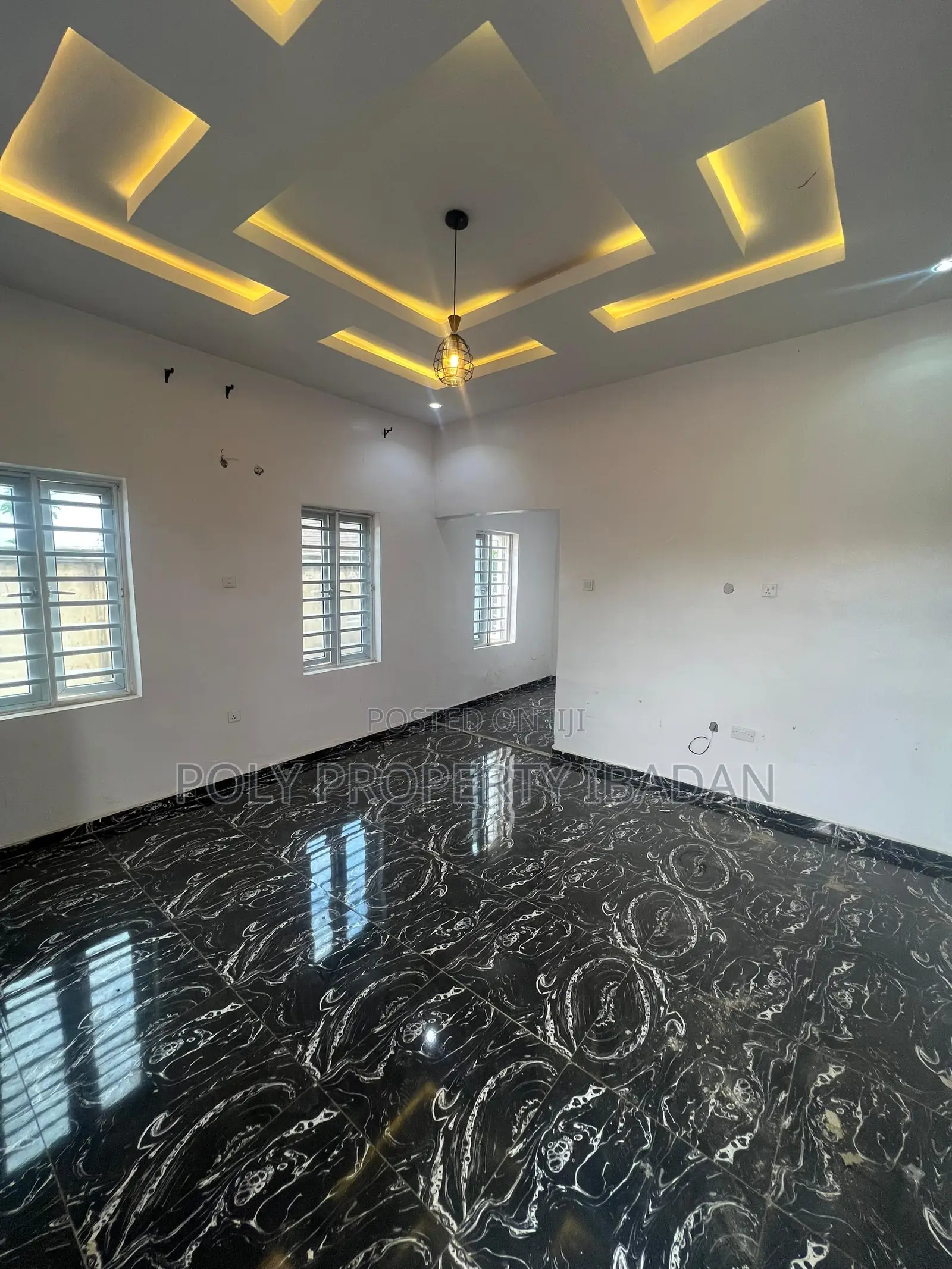 2bdrm Apartment in Festac Estate for rent in Oluyole Estate