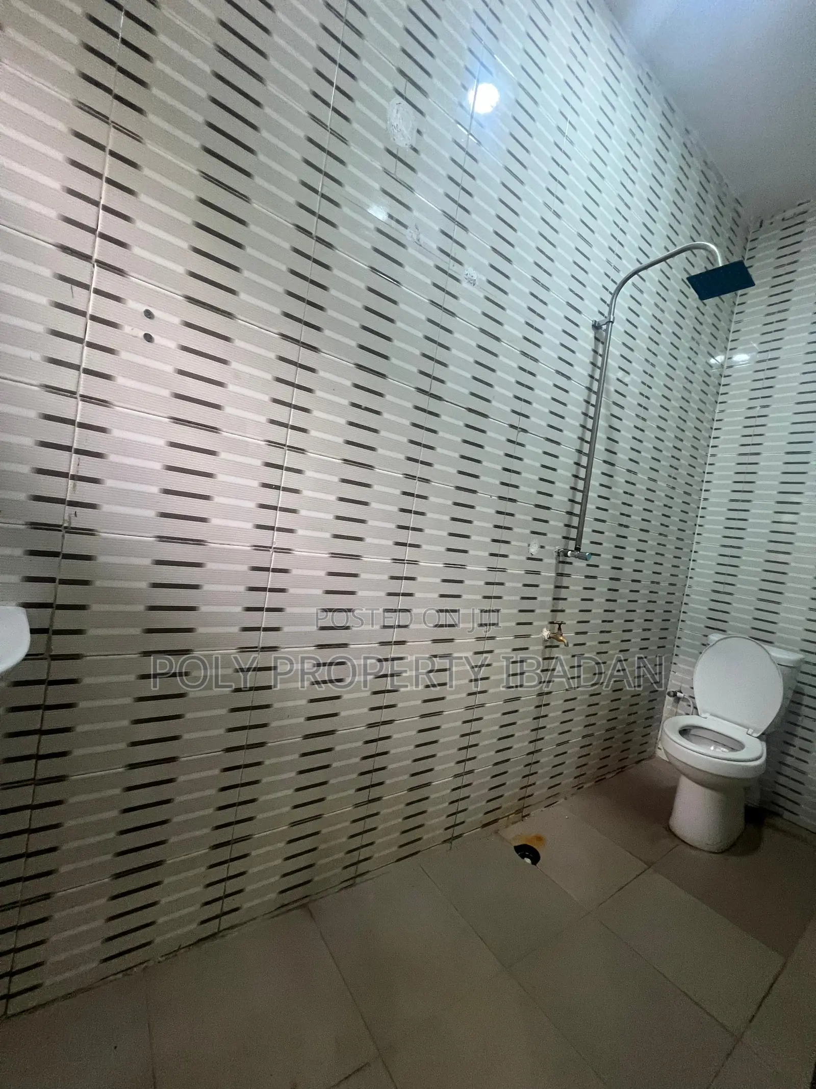 2bdrm Apartment in Festac Estate for rent in Oluyole Estate