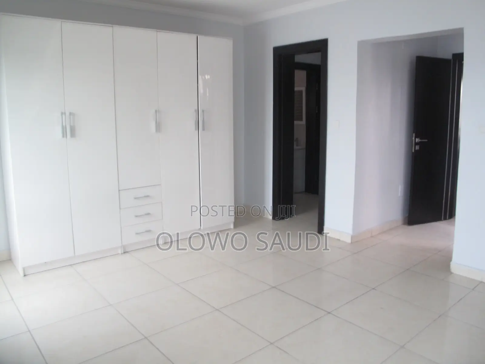 4bdrm Townhouse / Terrace in Hi - Life Estate, Abraham Adesanya in Abraham Adesanya