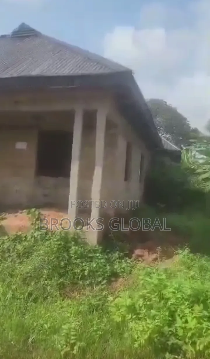 3bdrm Bungalow in Benin City for sale in Benin City