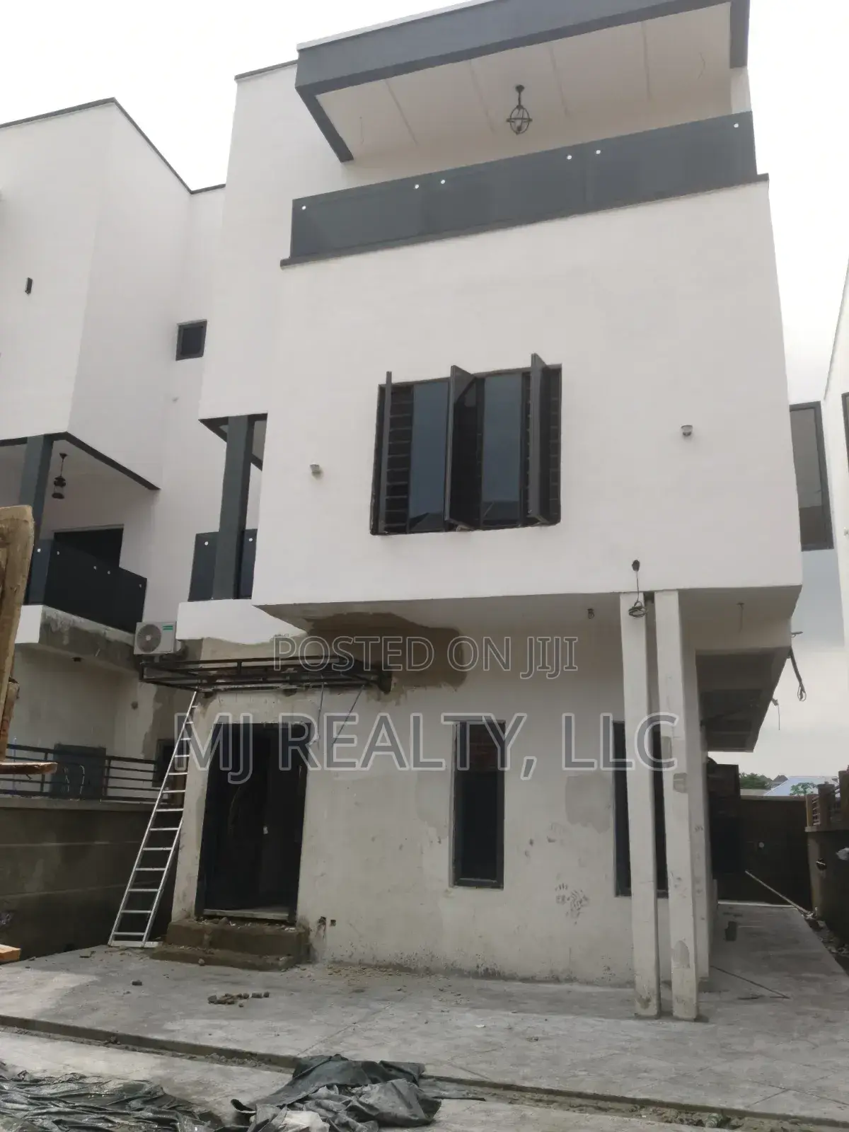 4bdrm Duplex in Opebi Estate for sale in Opebi