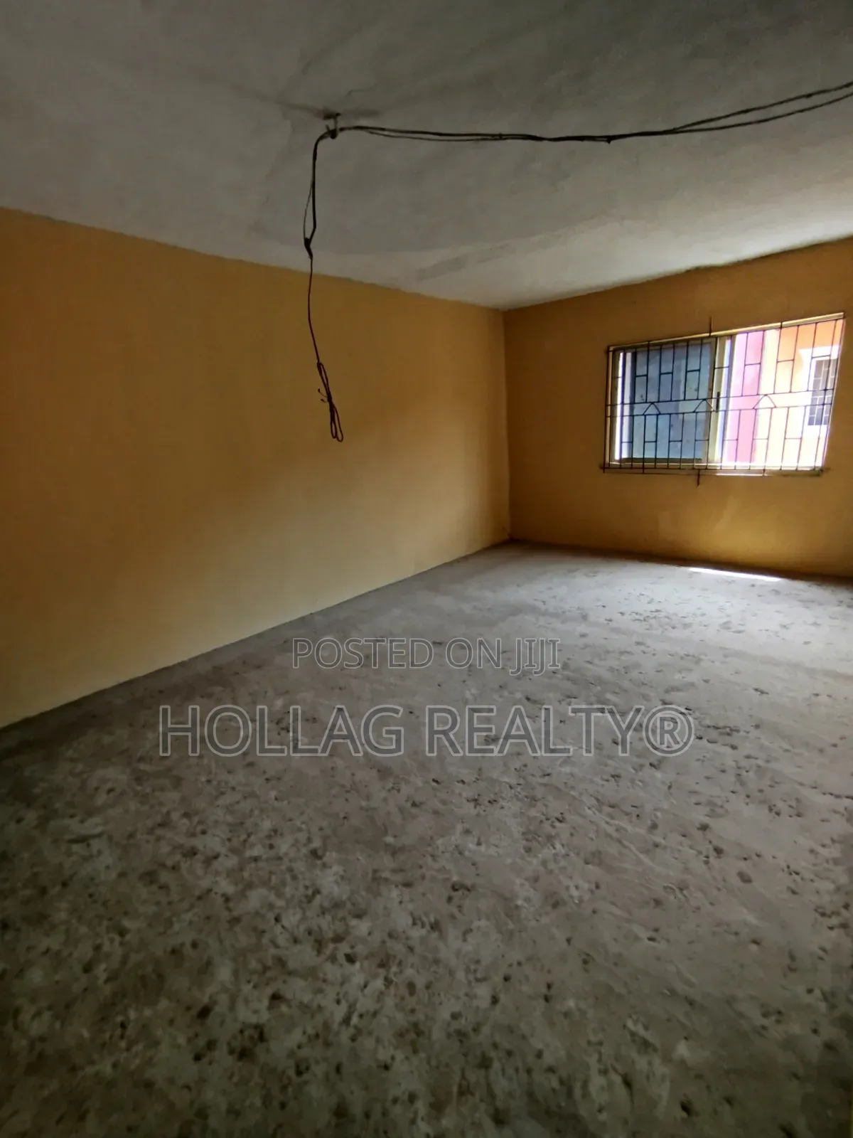 3bdrm Apartment in Okota for sale in Okota