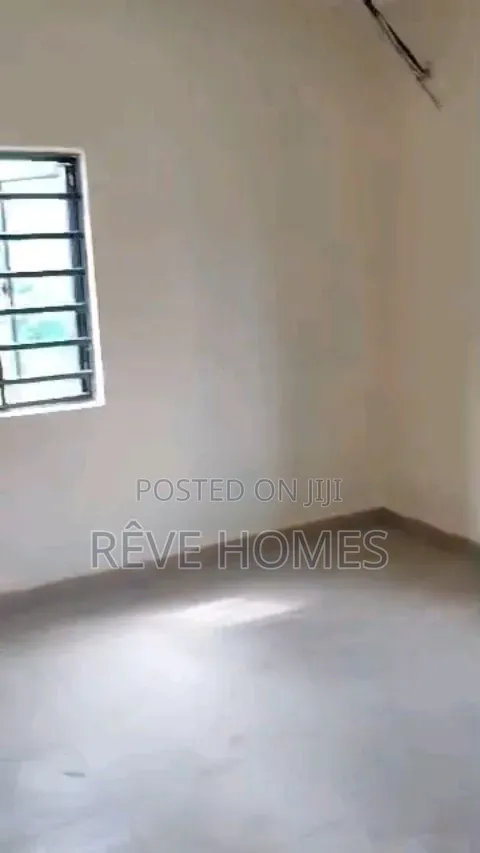 Furnished 3bdrm Apartment in Onike for rent in Onike