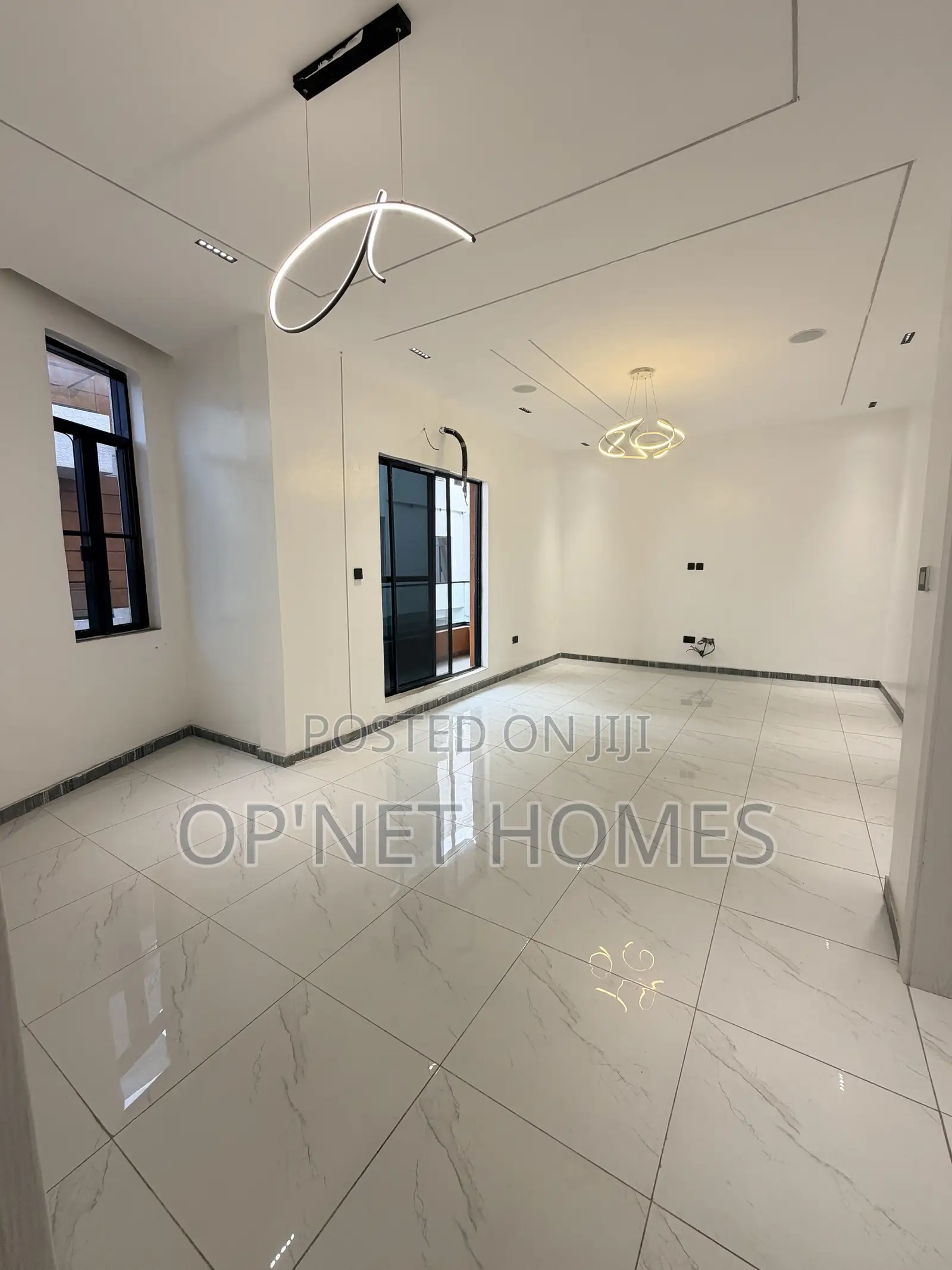 5bdrm Duplex in Lekki for sale in Lekki