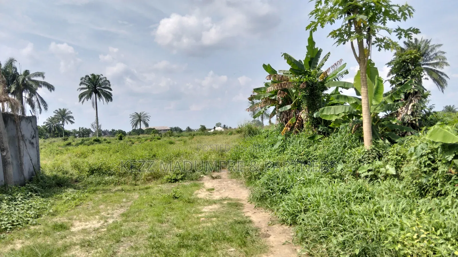 For Sale : 11 Plots at Road 20 ,Sars Road, Port Harcourt in Rumuahalu