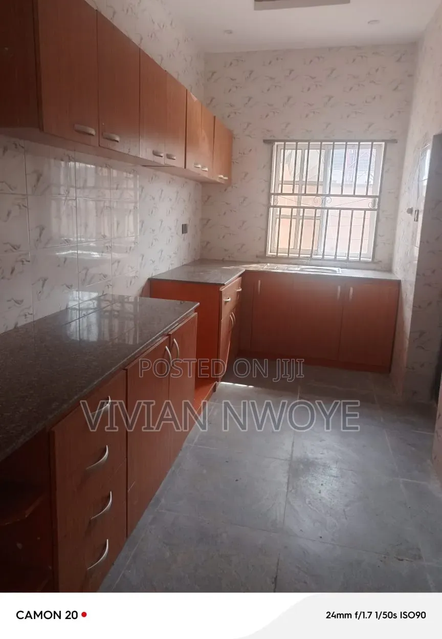 3bdrm Apartment in Agungi for rent in Agungi