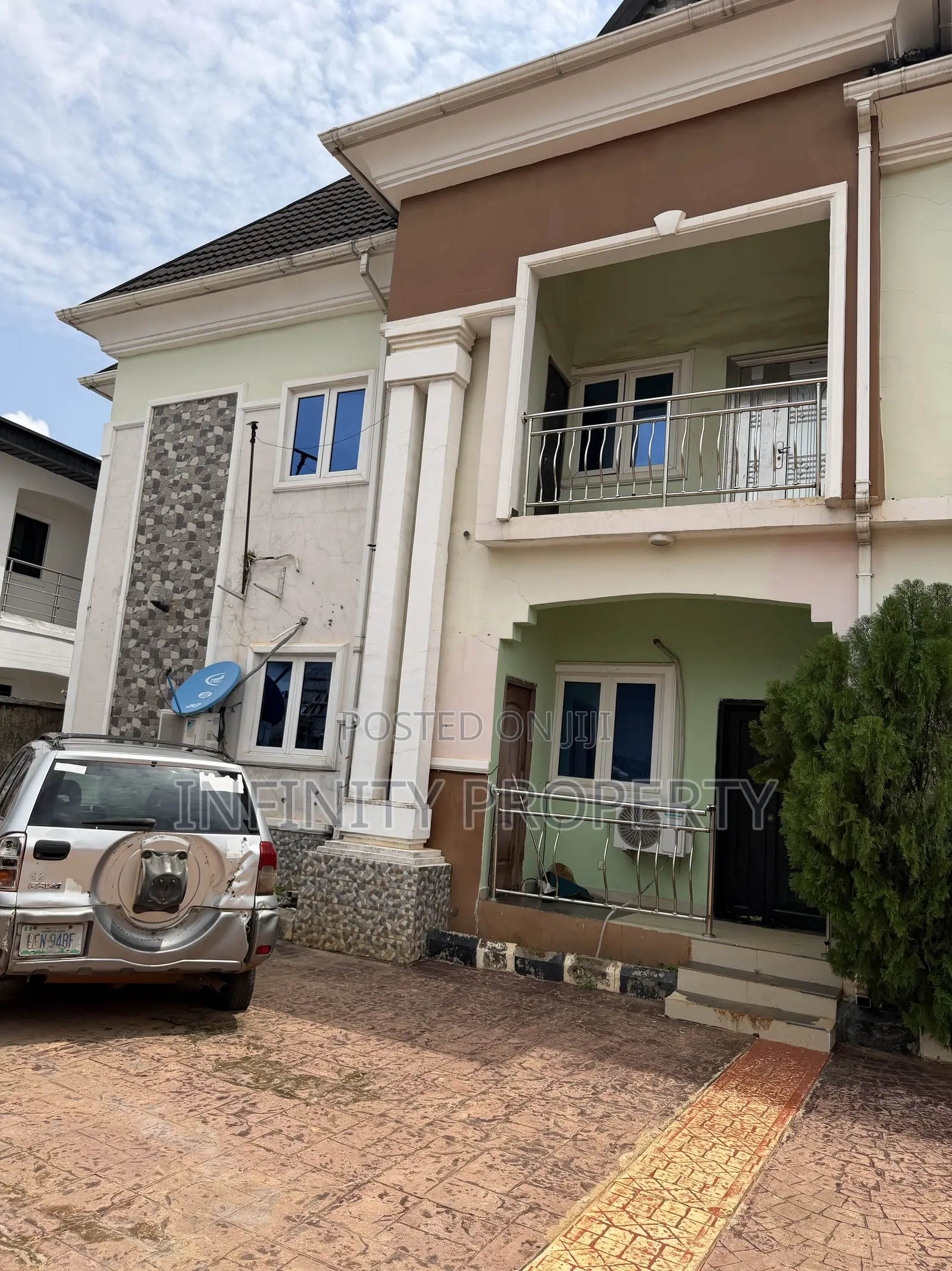 3bdrm Block of Flats in Ugbor, Benin City for sale in Benin City