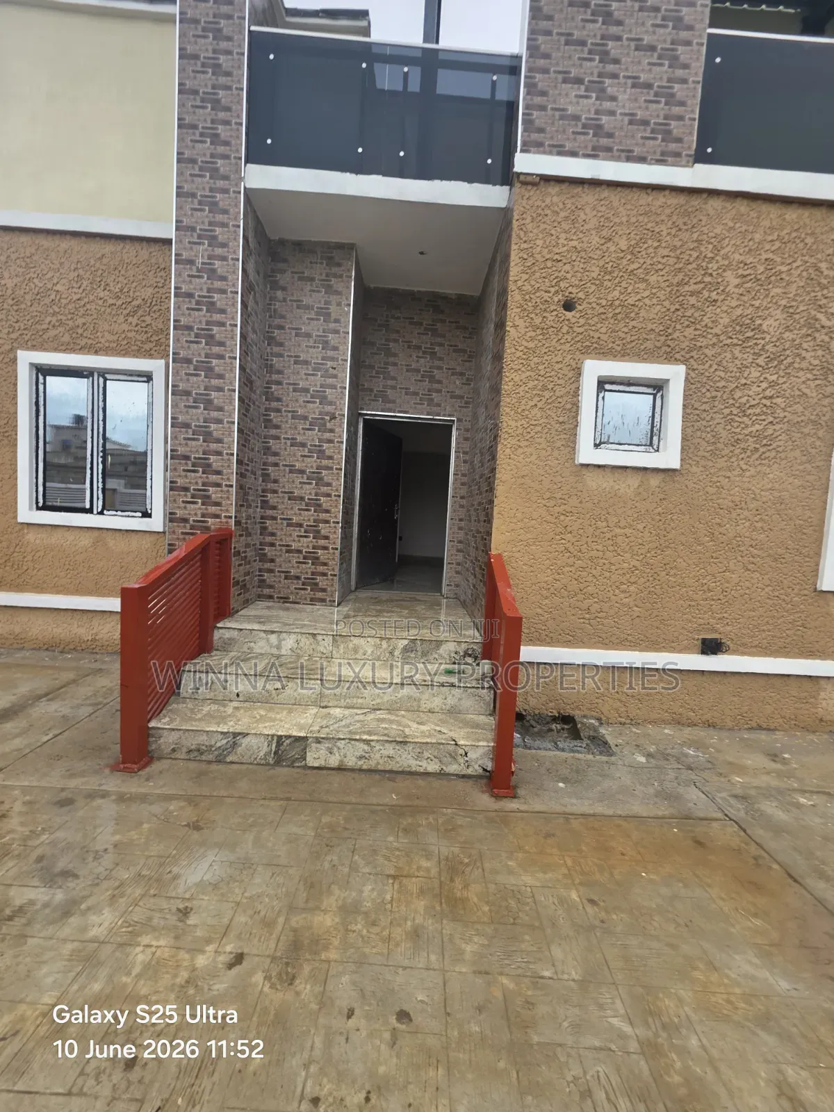 4bdrm Duplex in Behind Shafa, Lugbe District for sale in Lugbe District
