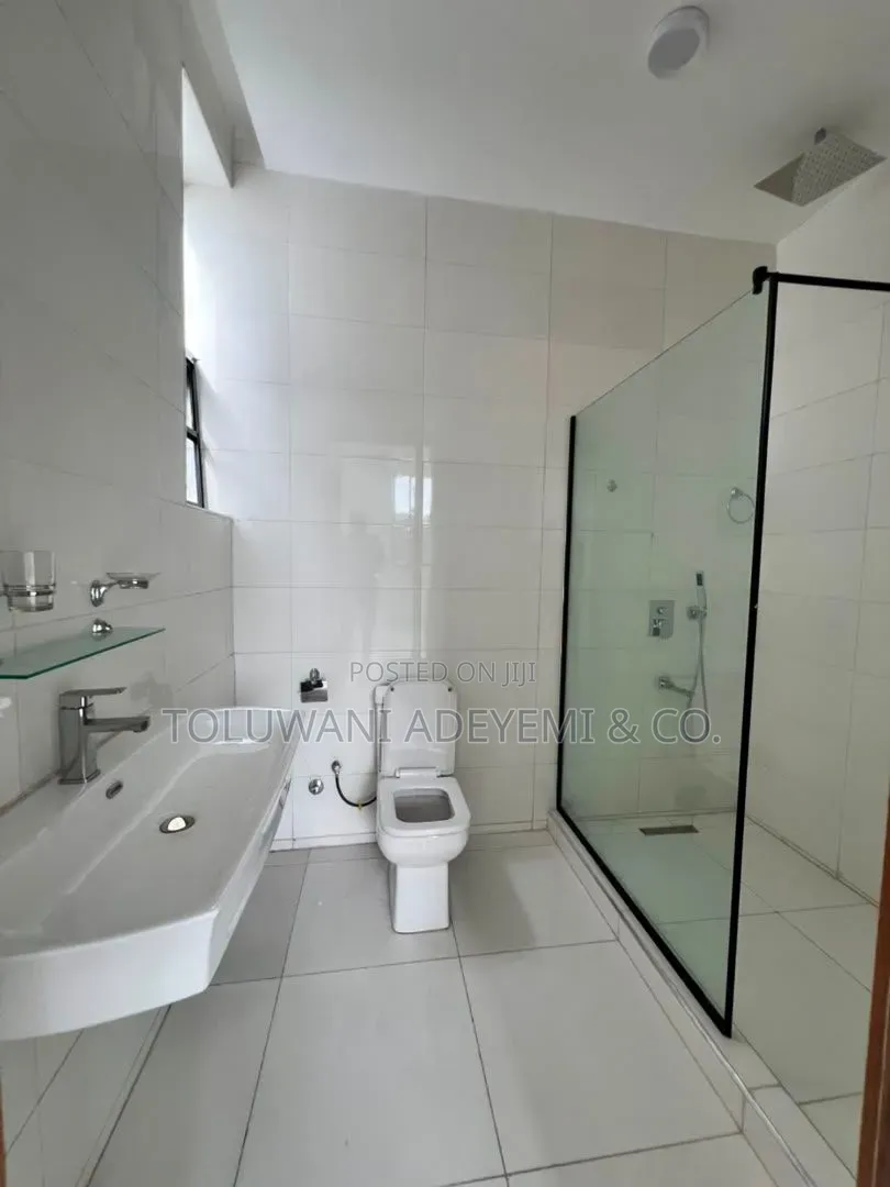Stunning 2 Bedroom Apartments in Victoria Island in Victoria Island Extension