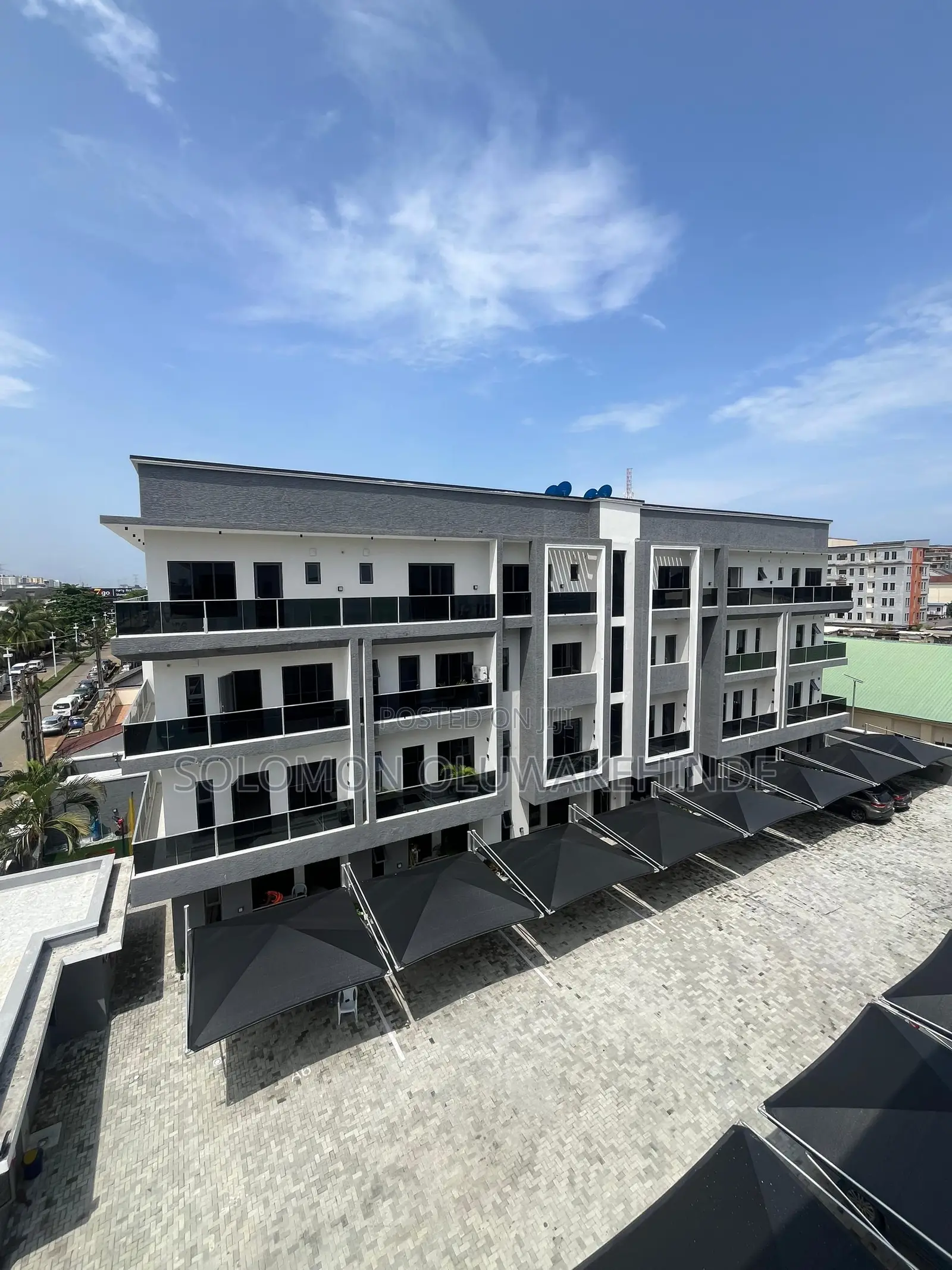 3bdrm Apartment in Oniru, Victoria Island Extension for sale in Victoria Island Extension