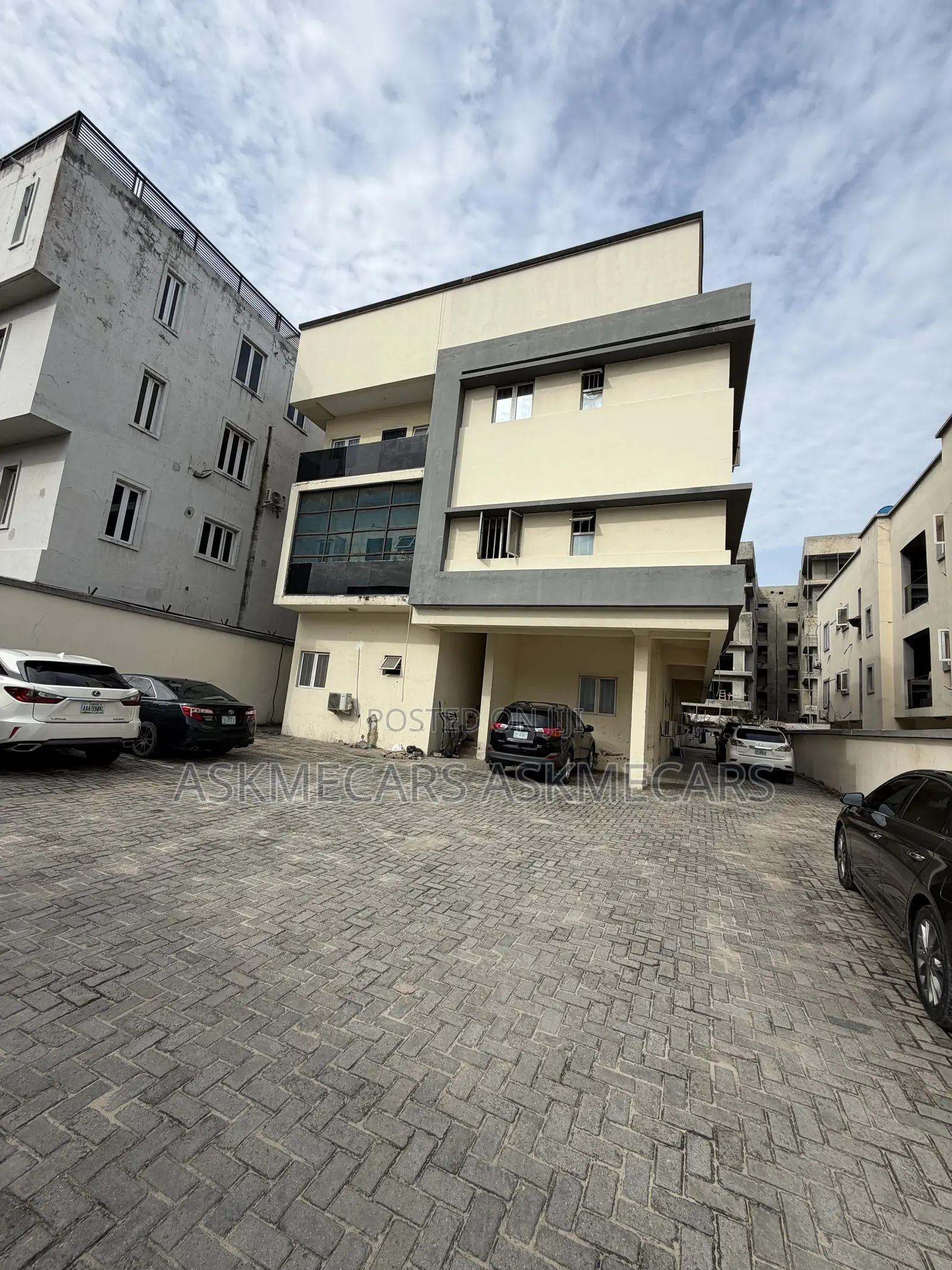 Furnished 1bdrm Apartment in Freedom Way, Lekki Phase 1 for rent in Lekki Phase 1