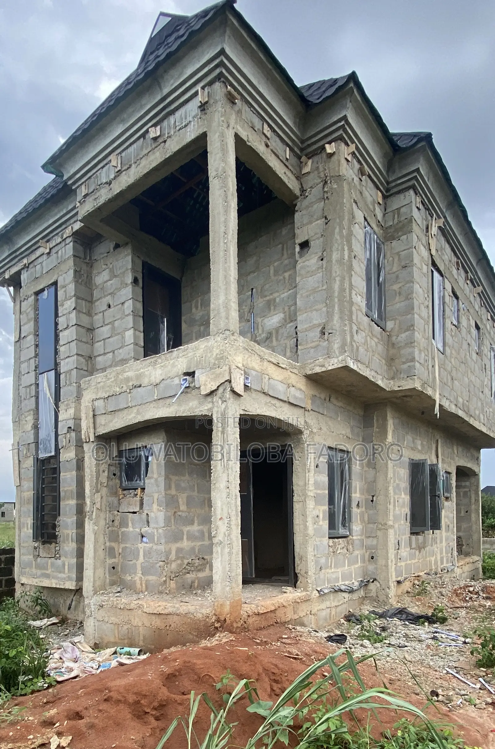 4bdrm Duplex in Hilltop, Ipaja / Ipaja for sale in Ipaja / Ipaja