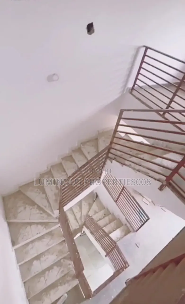 4bdrm Duplex in Tangerine Estate, Gaduwa for sale in Gaduwa