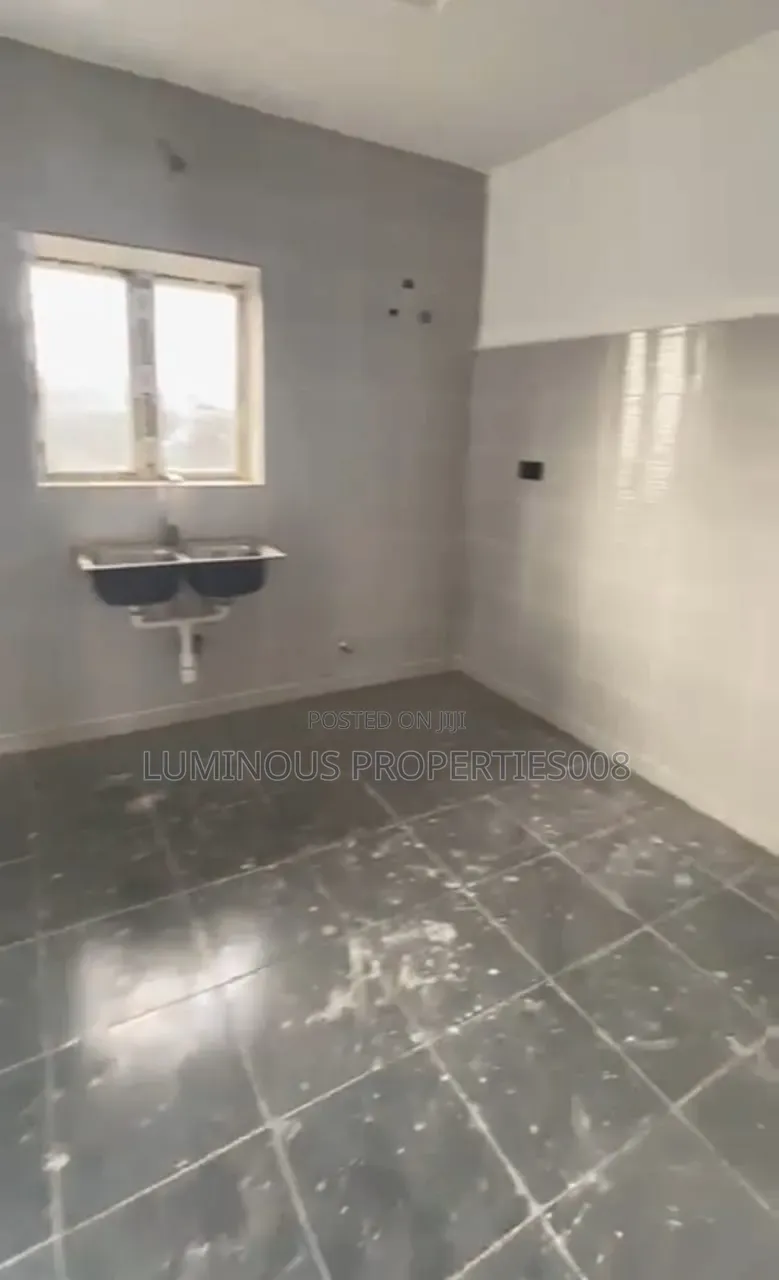 4bdrm Duplex in Tangerine Estate, Gaduwa for sale in Gaduwa
