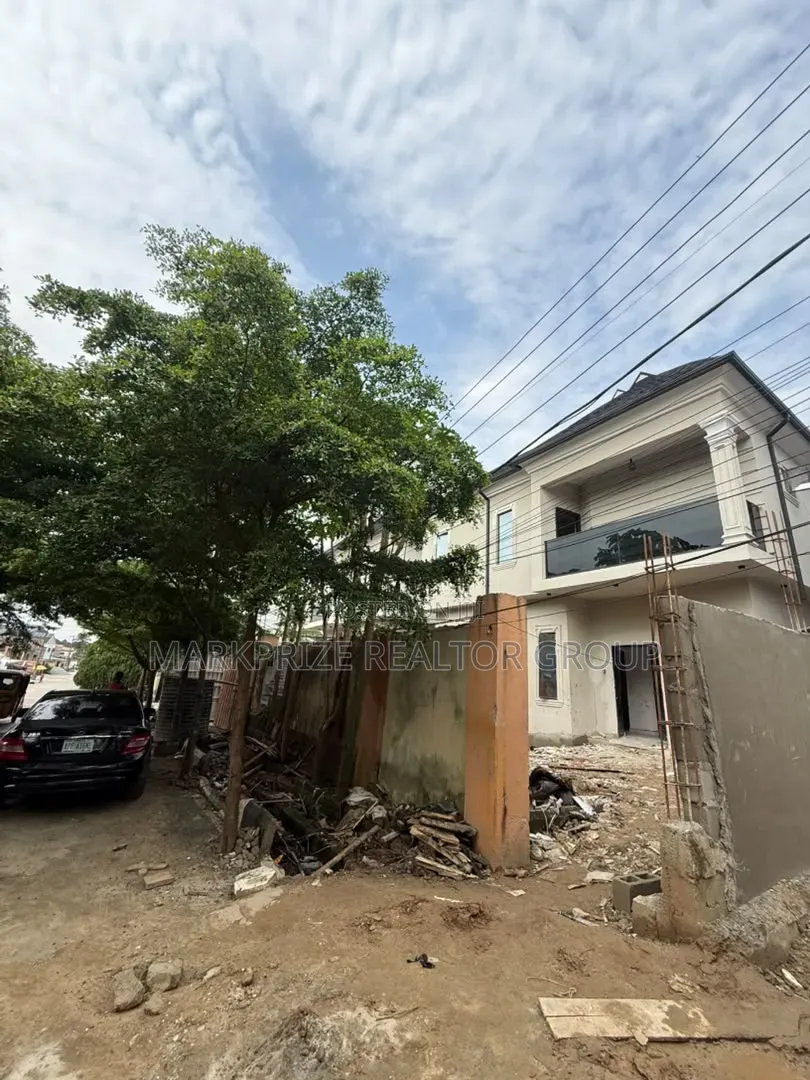 4bdrm Duplex in Gbagada Lagos for sale in Ifako-Gbagada