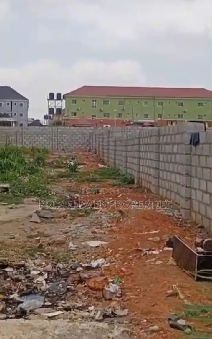 Commercial Space for Lease at Gwarinpa Abuja in Dawaki