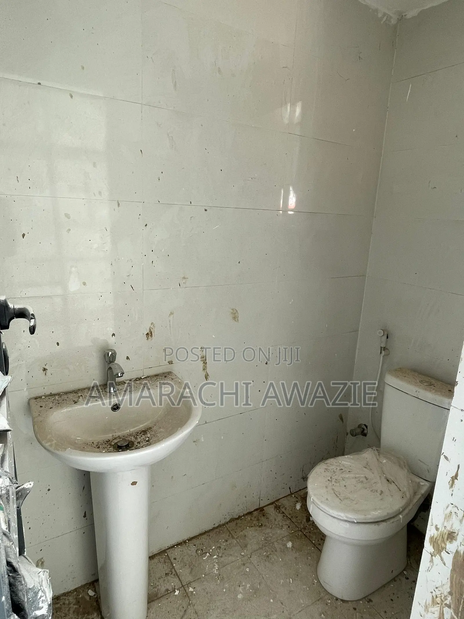 Newly Built Shop for Rent in Gwarinpa in Gwarinpa