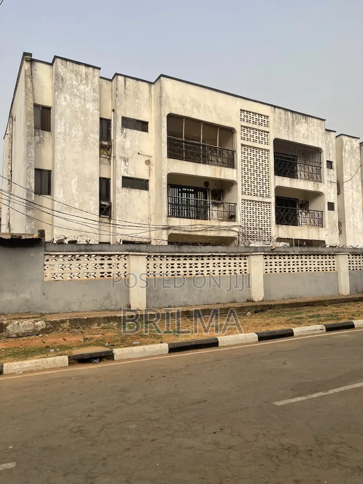3bdrm Block of Flats in Zone 3 Wuse for sale in Zone 3 / Wuse