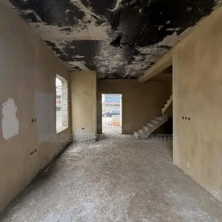 3bdrm Duplex in Kubwa for sale in Kubwa