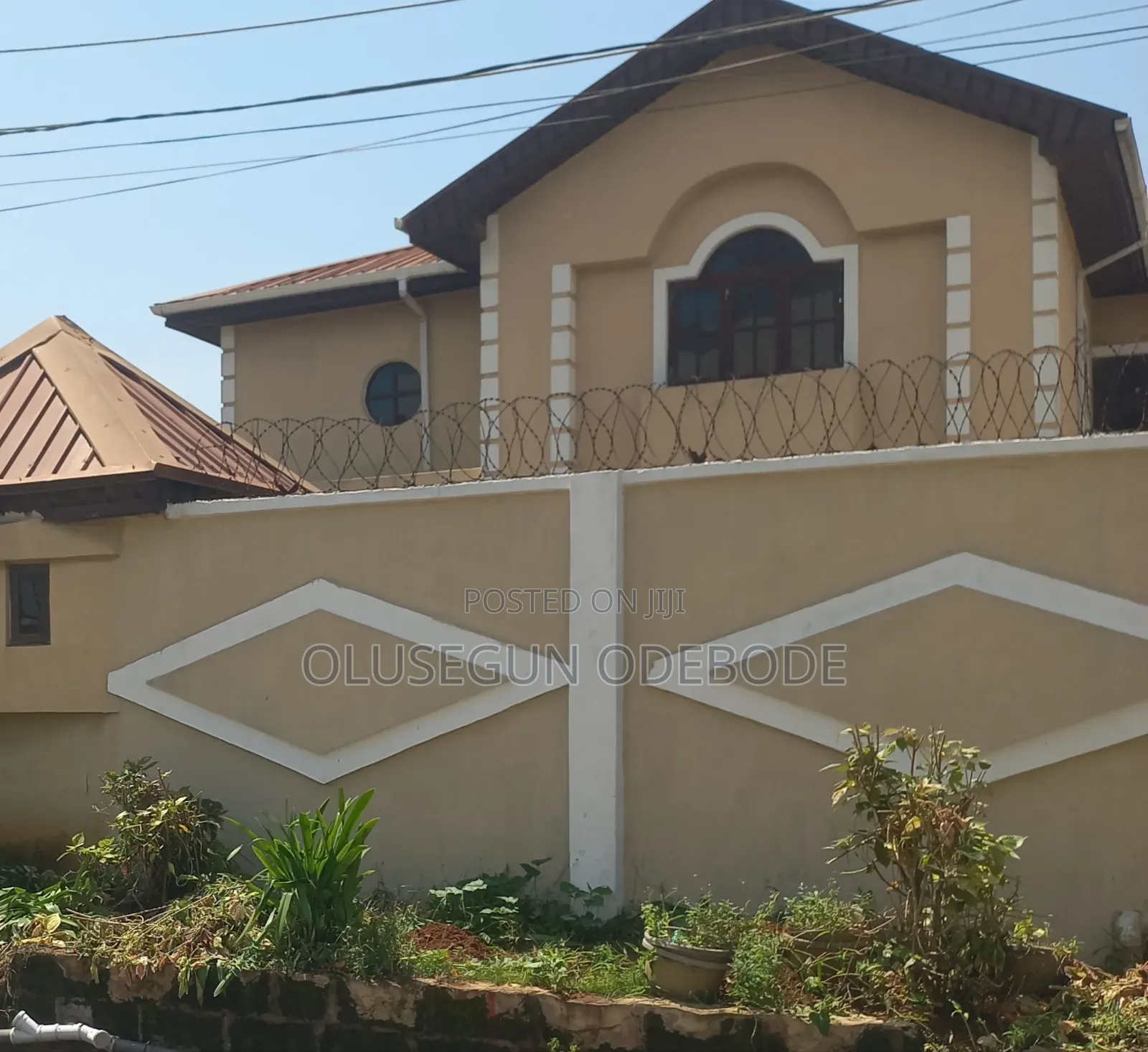 5bdrm Duplex in Omole Phase 2 for rent in Omole Phase 2
