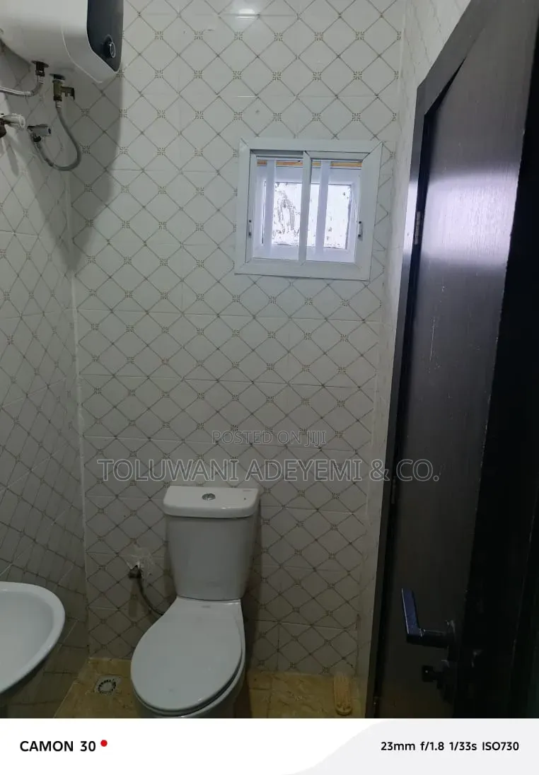 4bdrm Townhouse / Terrace in Ajah, Lekki, Abraham Adesanya Estate in Abraham Adesanya Estate